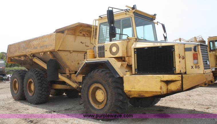 image for item F2616 1992 Volvo Bm A30 haul truck