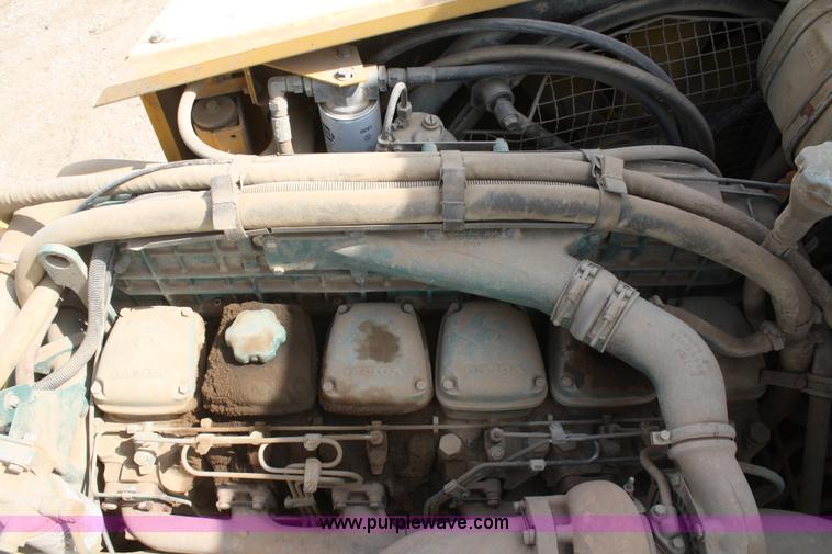 image for item F2616 1992 Volvo Bm A30 haul truck