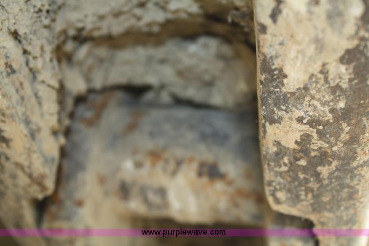 image for item F2617 1989 Caterpillar 225D-LC excavator