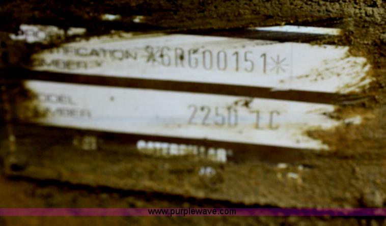 image for item F2617 1989 Caterpillar 225D-LC excavator