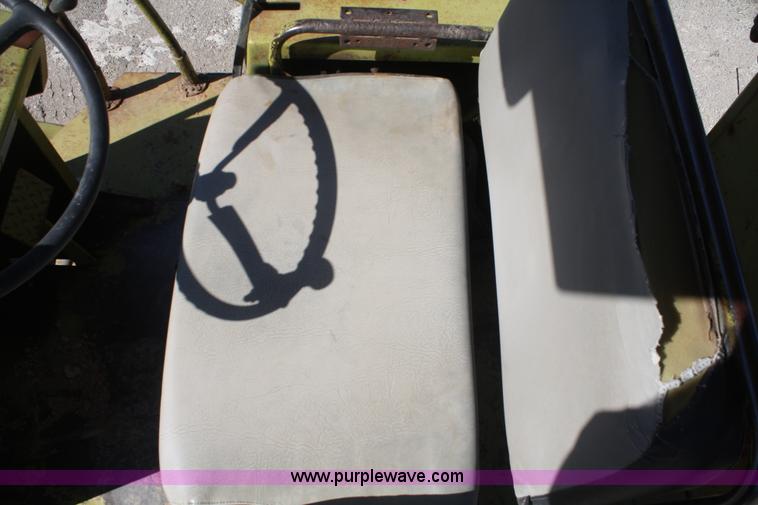 image for item F2629 RayGo 320-A vibratory padfoot compactor