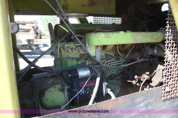 image for item F2629 RayGo 320-A vibratory padfoot compactor