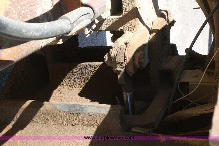 image for item F2629 RayGo 320-A vibratory padfoot compactor