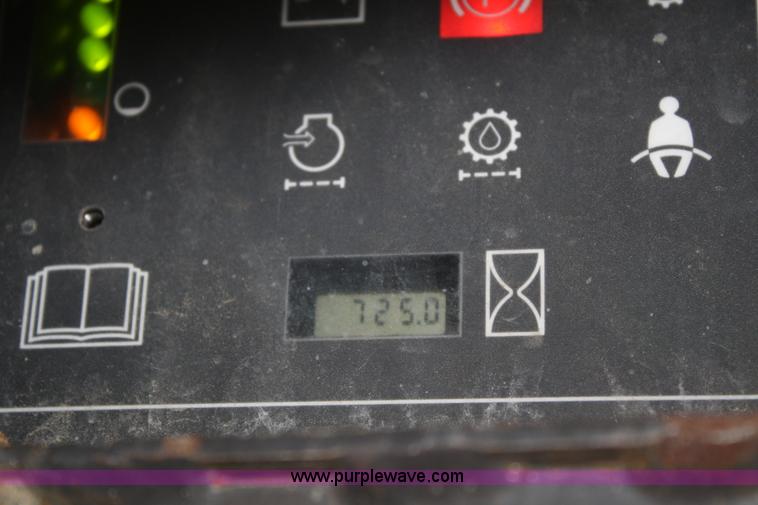 image for item F2631 Case 70XT skid steer