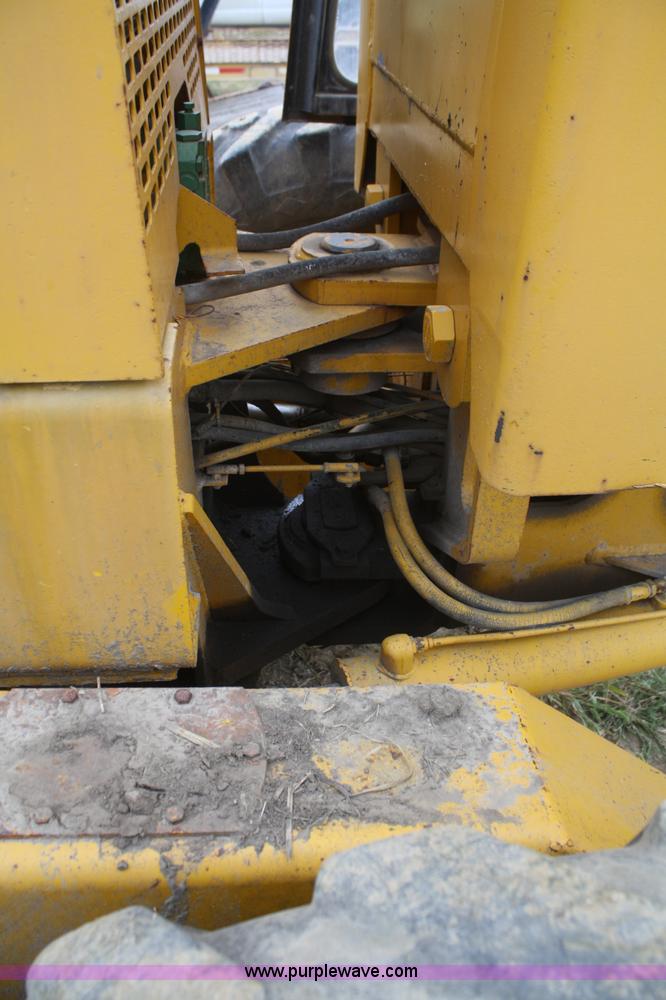 image for item F2645 1978 John Deere 670 articulating motor grader