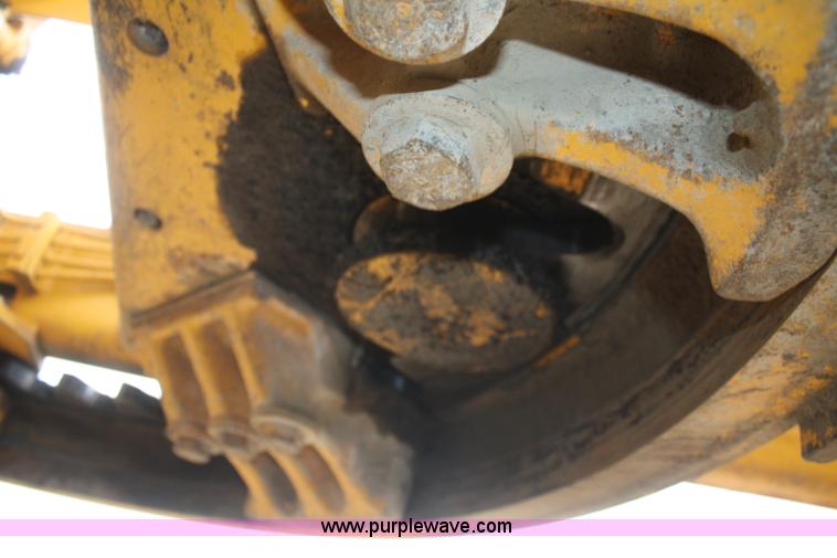 image for item F2645 1978 John Deere 670 articulating motor grader