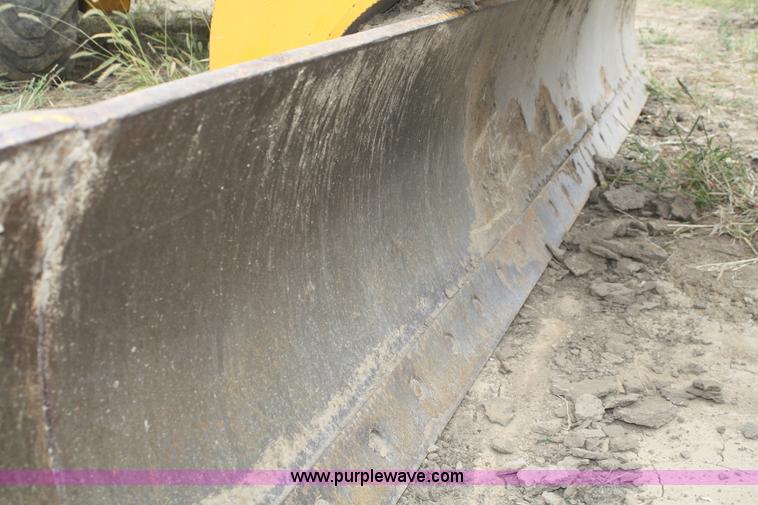 image for item F2645 1978 John Deere 670 articulating motor grader