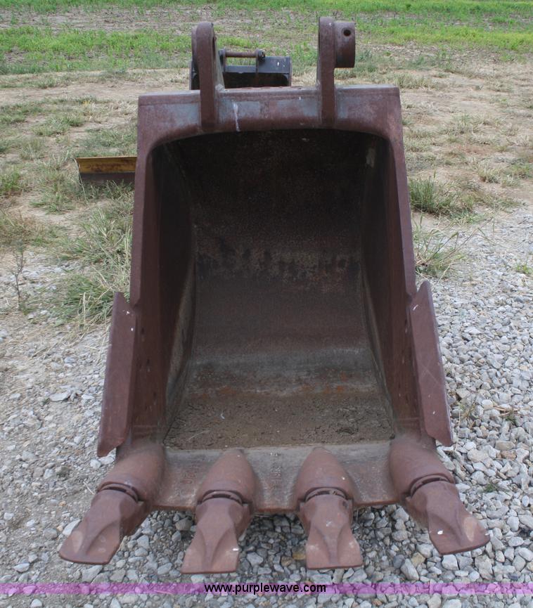 image for item F2649 Esco YHD 36" excavator bucket