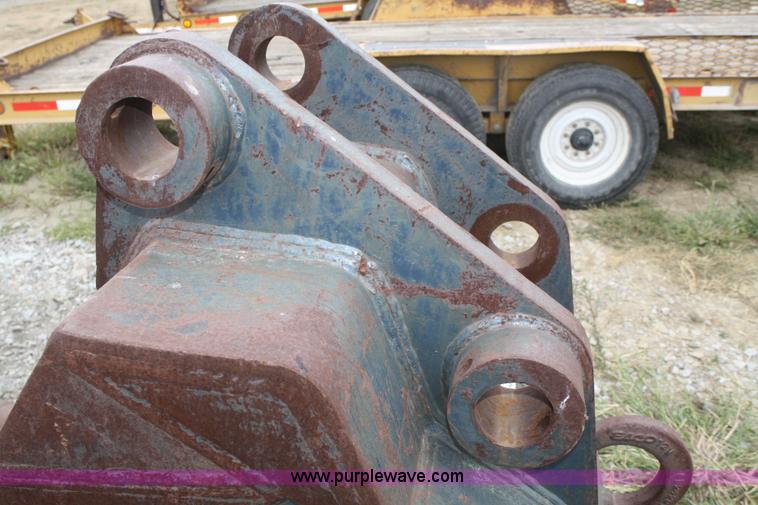 image for item F2649 Esco YHD 36" excavator bucket