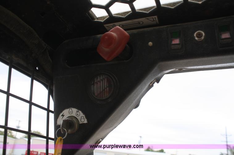 image for item F2650 Mustang 2042 skid steer