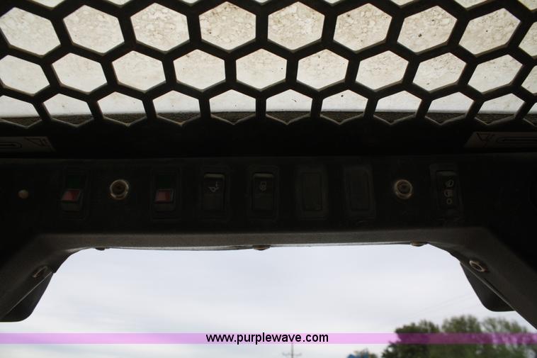 image for item F2650 Mustang 2042 skid steer