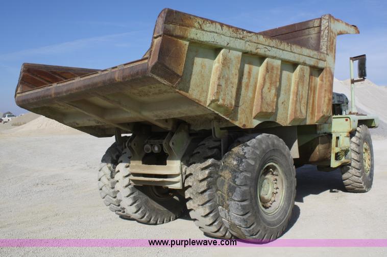 image for item F2656 Euclid R22 haul truck