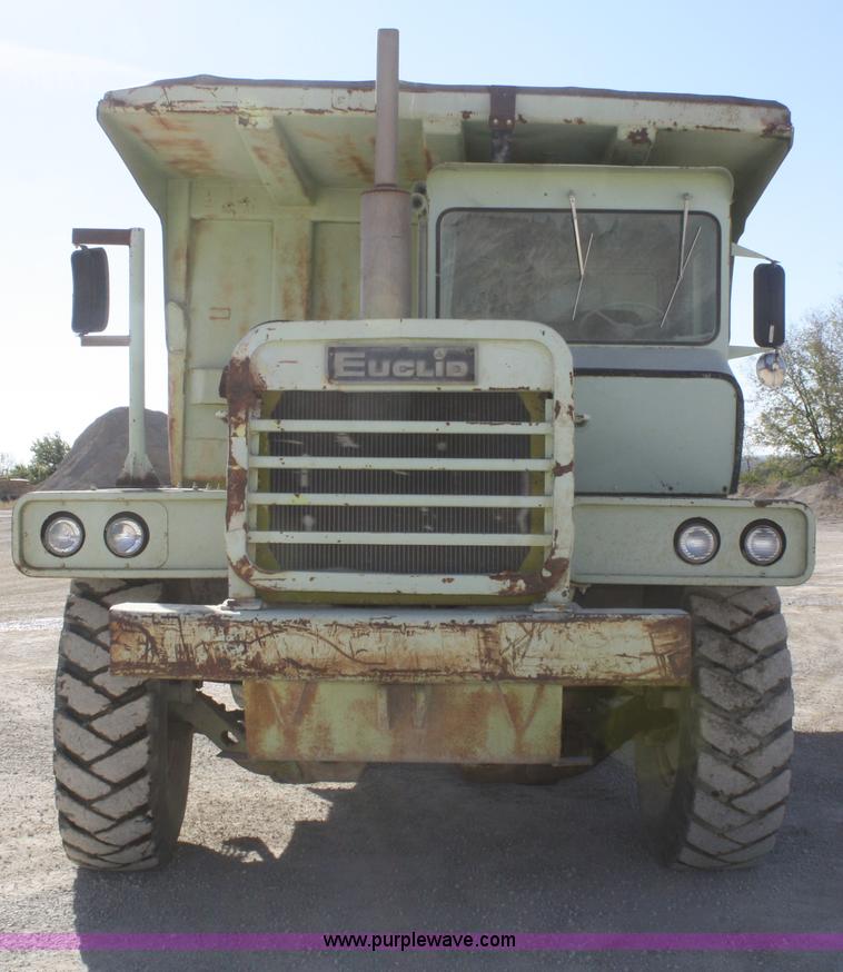 image for item F2656 Euclid R22 haul truck