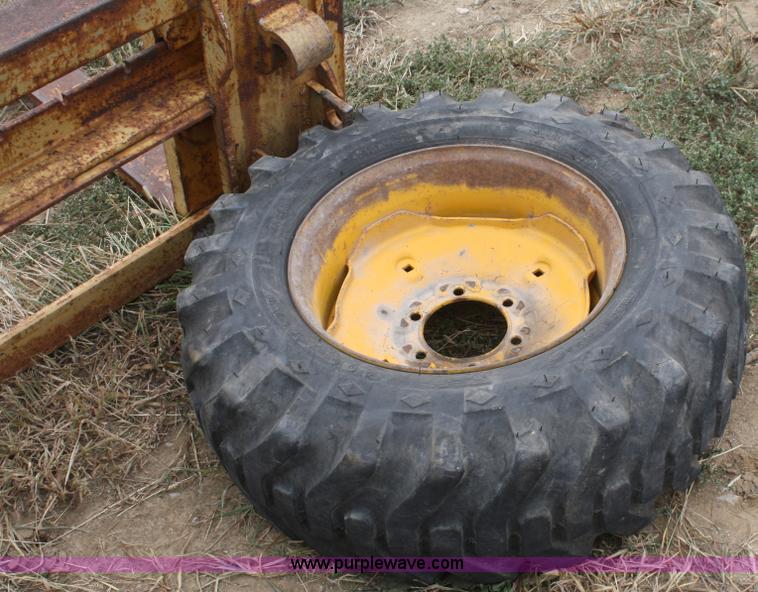 image for item F2658 1989 Gehl 4615 skid steer