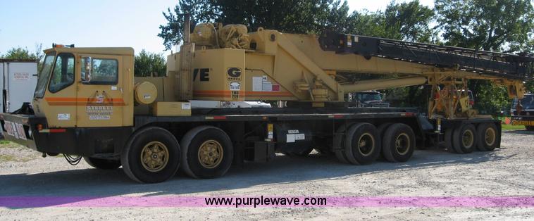 image for item F4578 1985 Grove TMS760 60 ton hydraulic crane with carrier