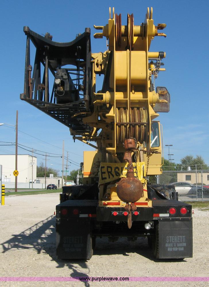 image for item F4578 1985 Grove TMS760 60 ton hydraulic crane with carrier