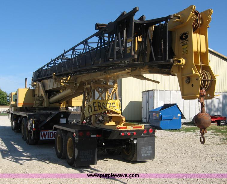image for item F4578 1985 Grove TMS760 60 ton hydraulic crane with carrier