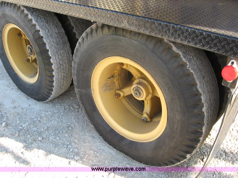 image for item F4578 1985 Grove TMS760 60 ton hydraulic crane with carrier