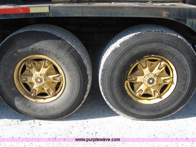 image for item F4578 1985 Grove TMS760 60 ton hydraulic crane with carrier