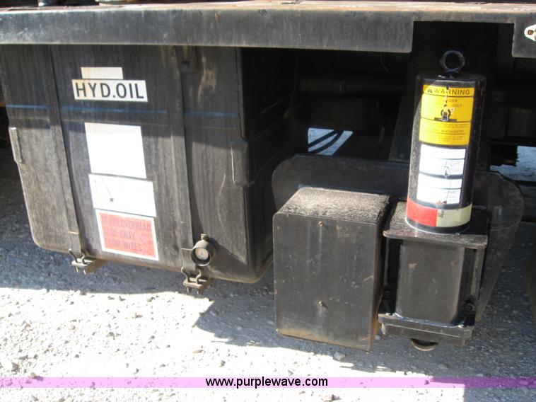 image for item F4578 1985 Grove TMS760 60 ton hydraulic crane with carrier