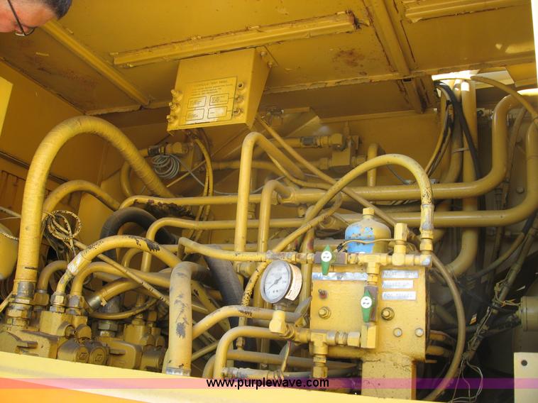 image for item F4578 1985 Grove TMS760 60 ton hydraulic crane with carrier