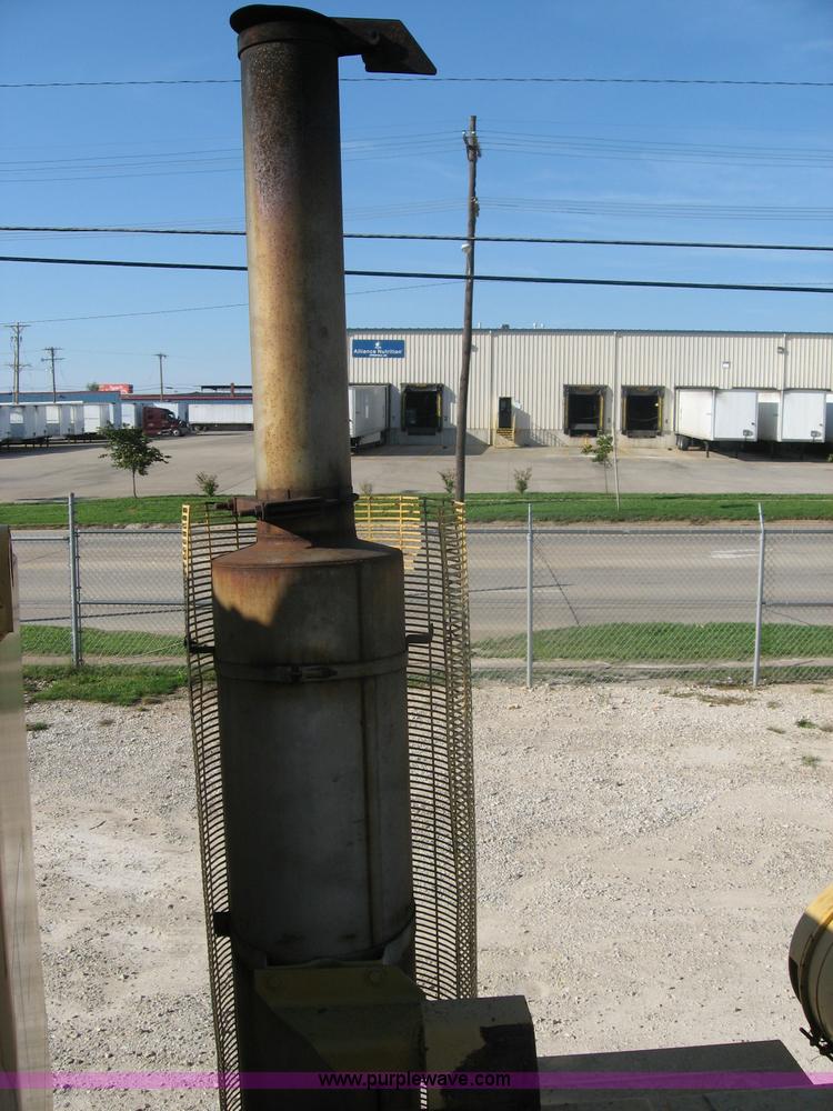 image for item F4578 1985 Grove TMS760 60 ton hydraulic crane with carrier