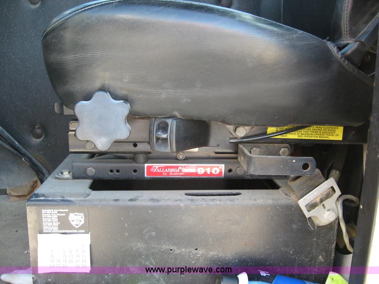 image for item F4578 1985 Grove TMS760 60 ton hydraulic crane with carrier