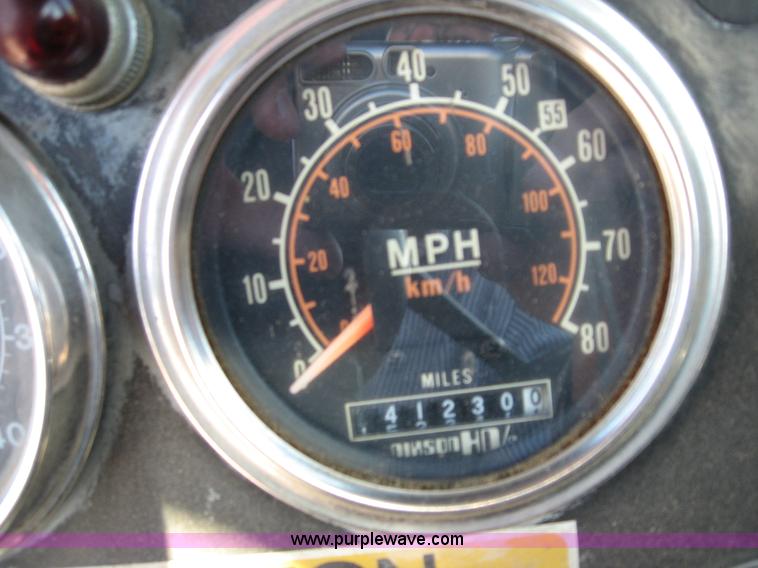 image for item F4578 1985 Grove TMS760 60 ton hydraulic crane with carrier