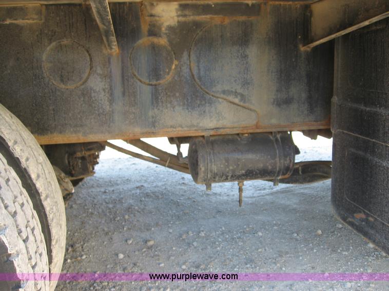 image for item F4578 1985 Grove TMS760 60 ton hydraulic crane with carrier