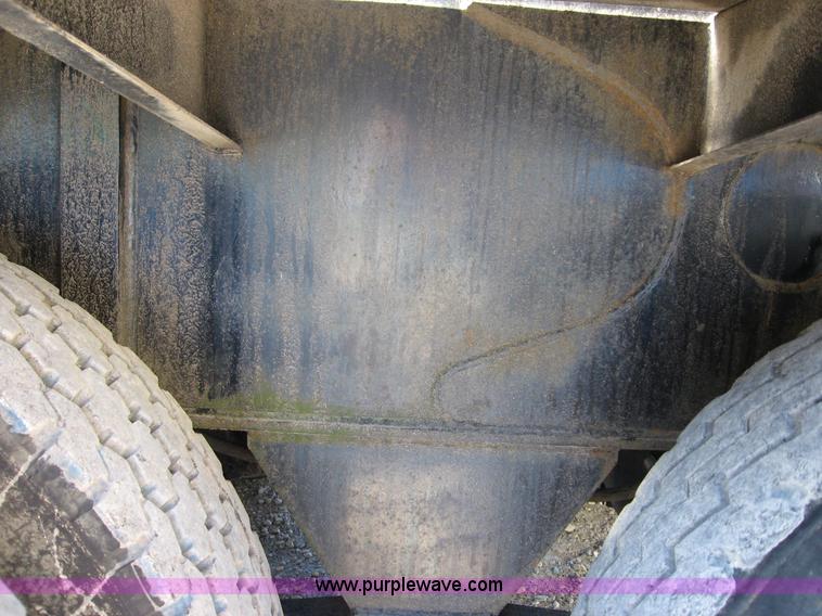 image for item F4578 1985 Grove TMS760 60 ton hydraulic crane with carrier