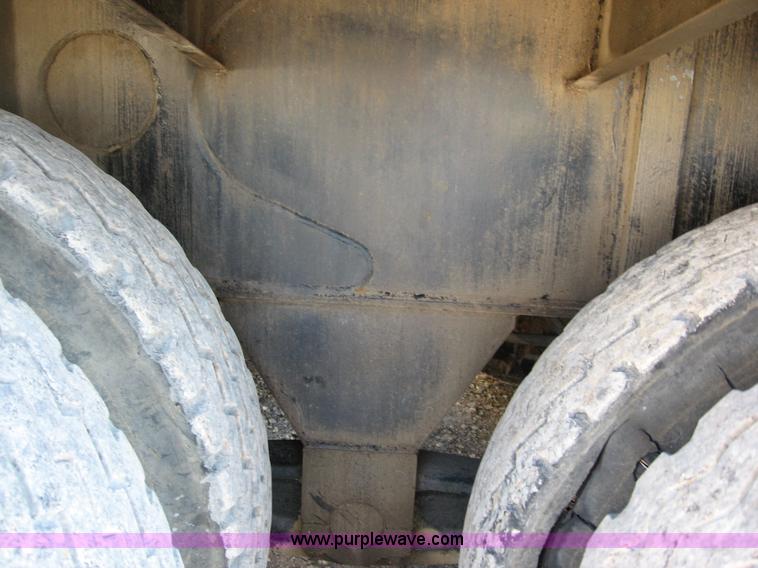 image for item F4578 1985 Grove TMS760 60 ton hydraulic crane with carrier