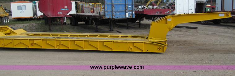 image for item F5529 1989 Trail King 50 ton lowboy trailer