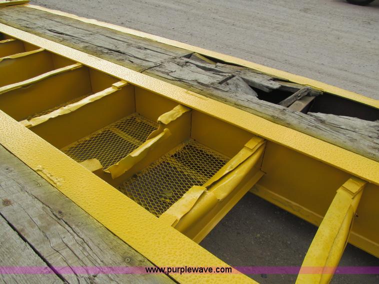 image for item F5529 1989 Trail King 50 ton lowboy trailer