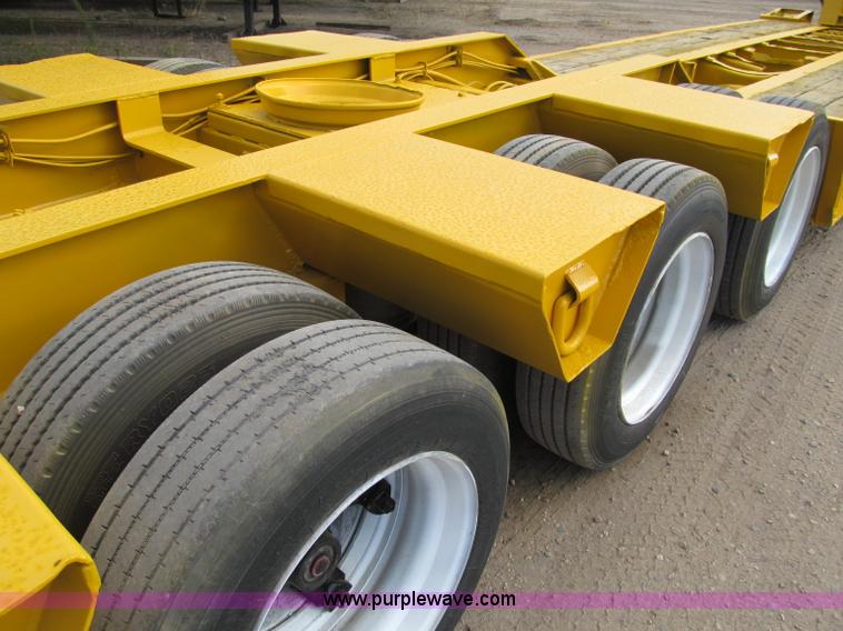 image for item F5529 1989 Trail King 50 ton lowboy trailer