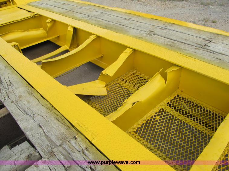 image for item F5529 1989 Trail King 50 ton lowboy trailer