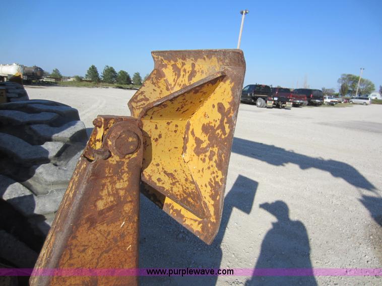 image for item F6529 Galion 125 hydraulic crane