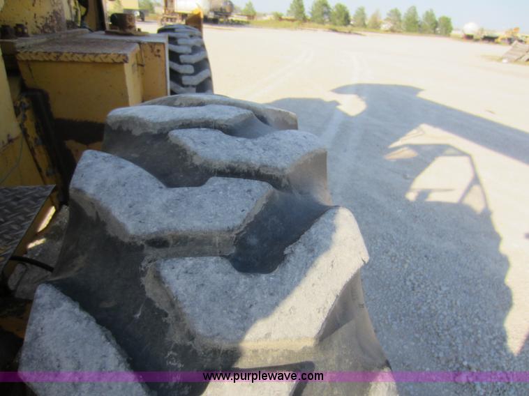 image for item F6529 Galion 125 hydraulic crane