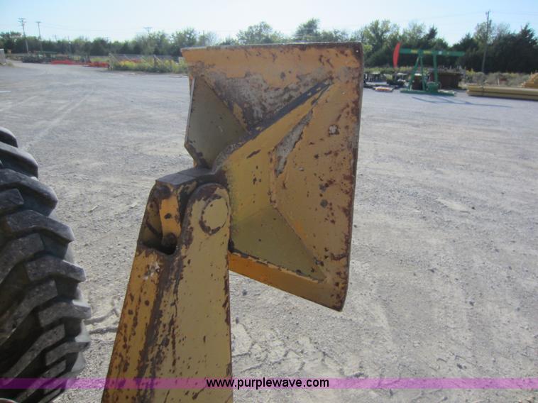 image for item F6529 Galion 125 hydraulic crane