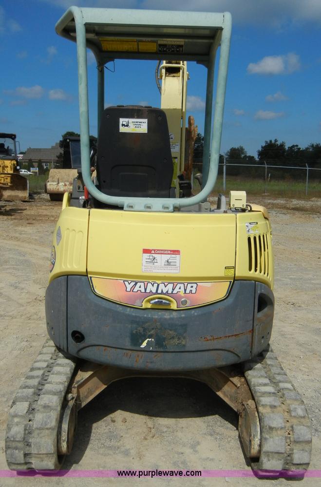 image for item F7504 Yanmar Global ViO27-2 mini excavator