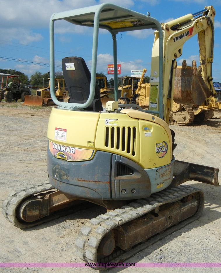 image for item F7504 Yanmar Global ViO27-2 mini excavator