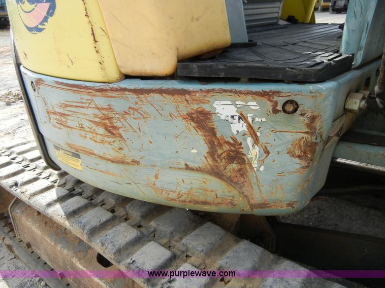 image for item F7504 Yanmar Global ViO27-2 mini excavator