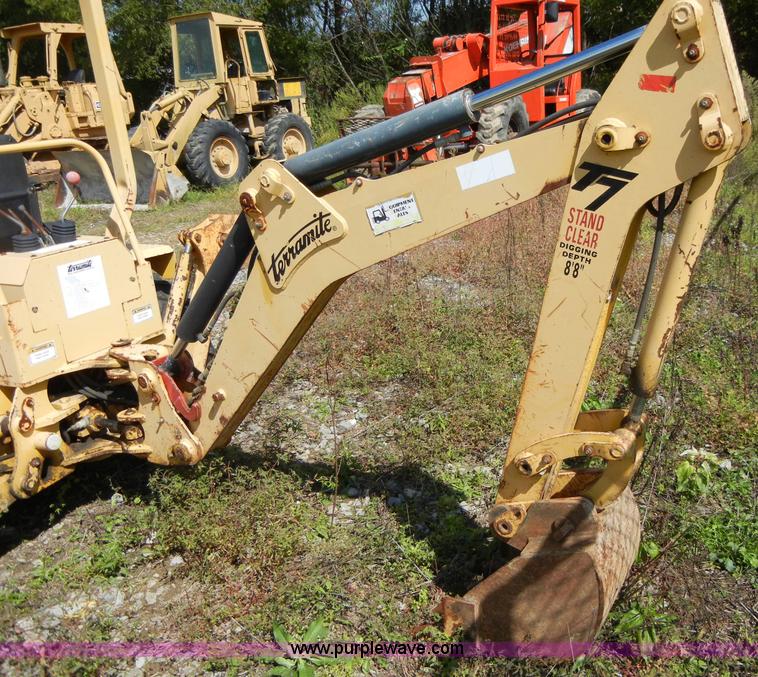 image for item F7505 Terramite T7 backhoe