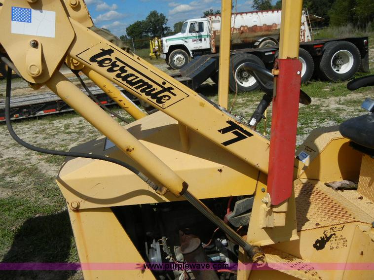 image for item F7505 Terramite T7 backhoe