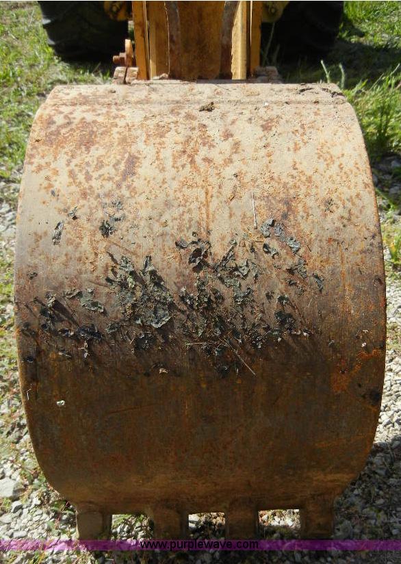 image for item F7505 Terramite T7 backhoe