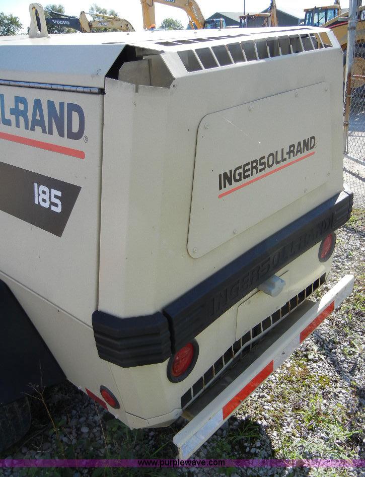 image for item F7506 2001 Ingersoll Rand 185 portable air compressor