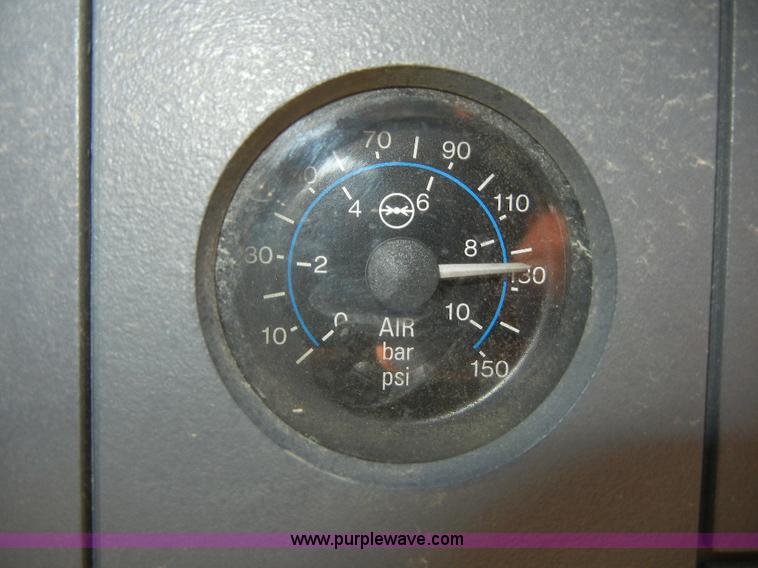 image for item F7506 2001 Ingersoll Rand 185 portable air compressor