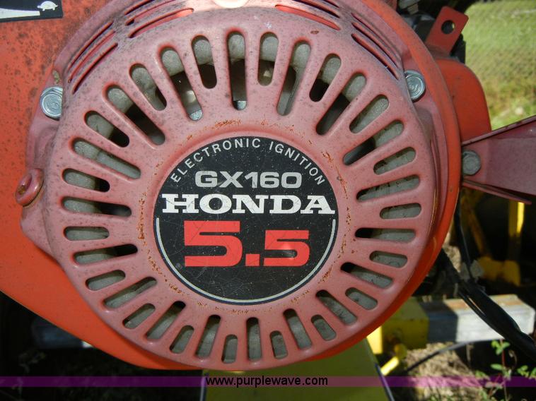 image for item F7509 2000 Nifty-Lift 120TGE towable boom lift