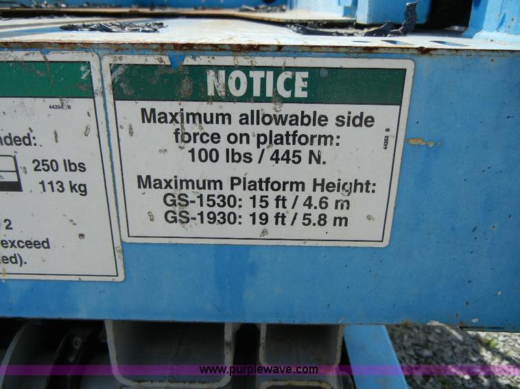 image for item F7512 Genie GS1930 scissor lift