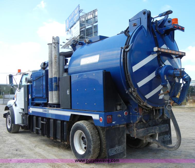 image for item F7518 2003 Sterling L7500 semi truck with Vac-Con system