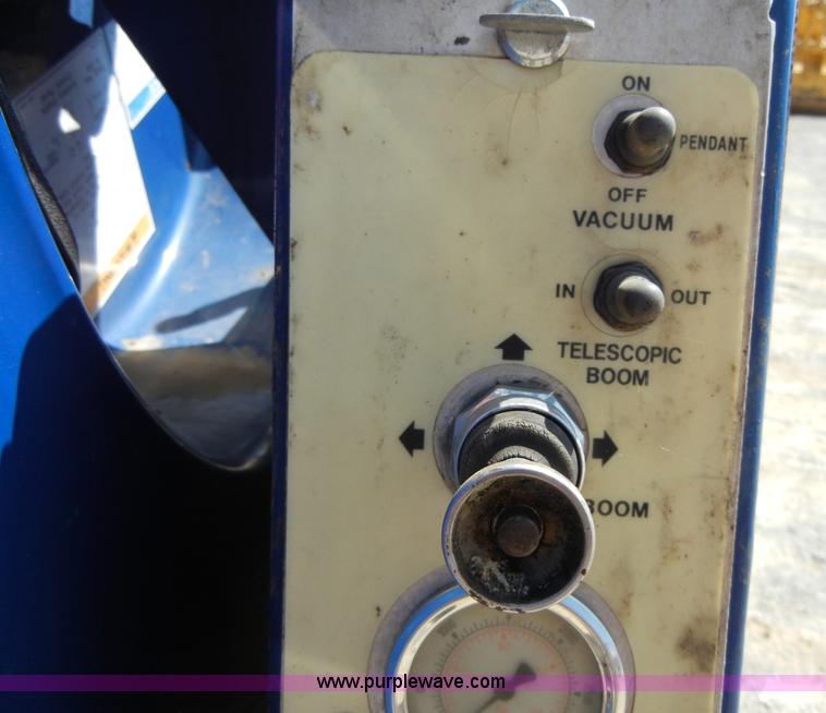 image for item F7518 2003 Sterling L7500 semi truck with Vac-Con system